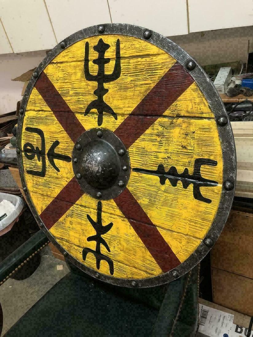 Escudo de tablón King Finehair Vegvisir 24"
